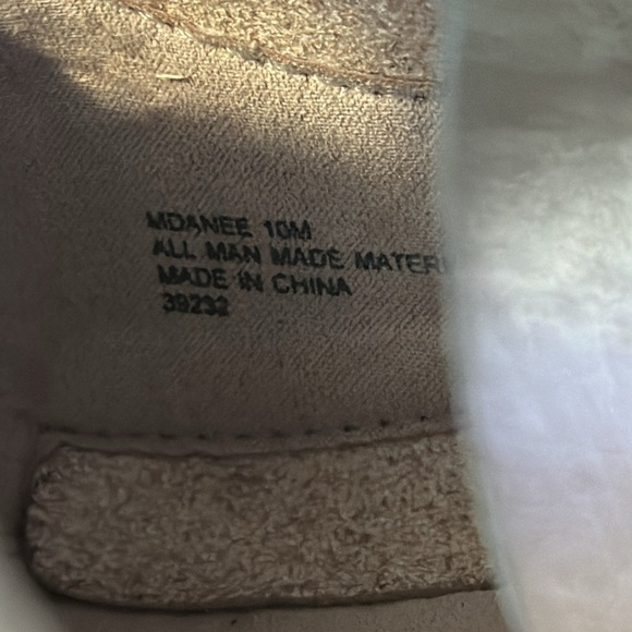 Women’s MATERIAL GIRL Gladiators ROSE GOLD Heeled Sandals Size 10 - Picture 6 of 6